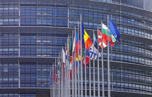 The European Parliament supports the GCSC in its recent Report on Cyber Defence